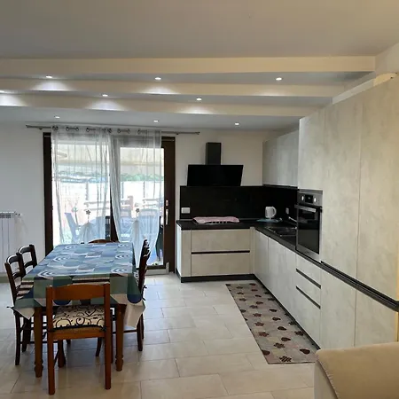 Beautiful With Swimming Pool * 올비아